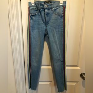 Express jeans - mid rise - size 4 - light wash with colorful side stripes